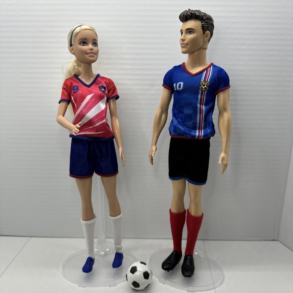 Mattel Set Ken & Barbie You Can Do Anything Soccer Player Career Athlete, Sports